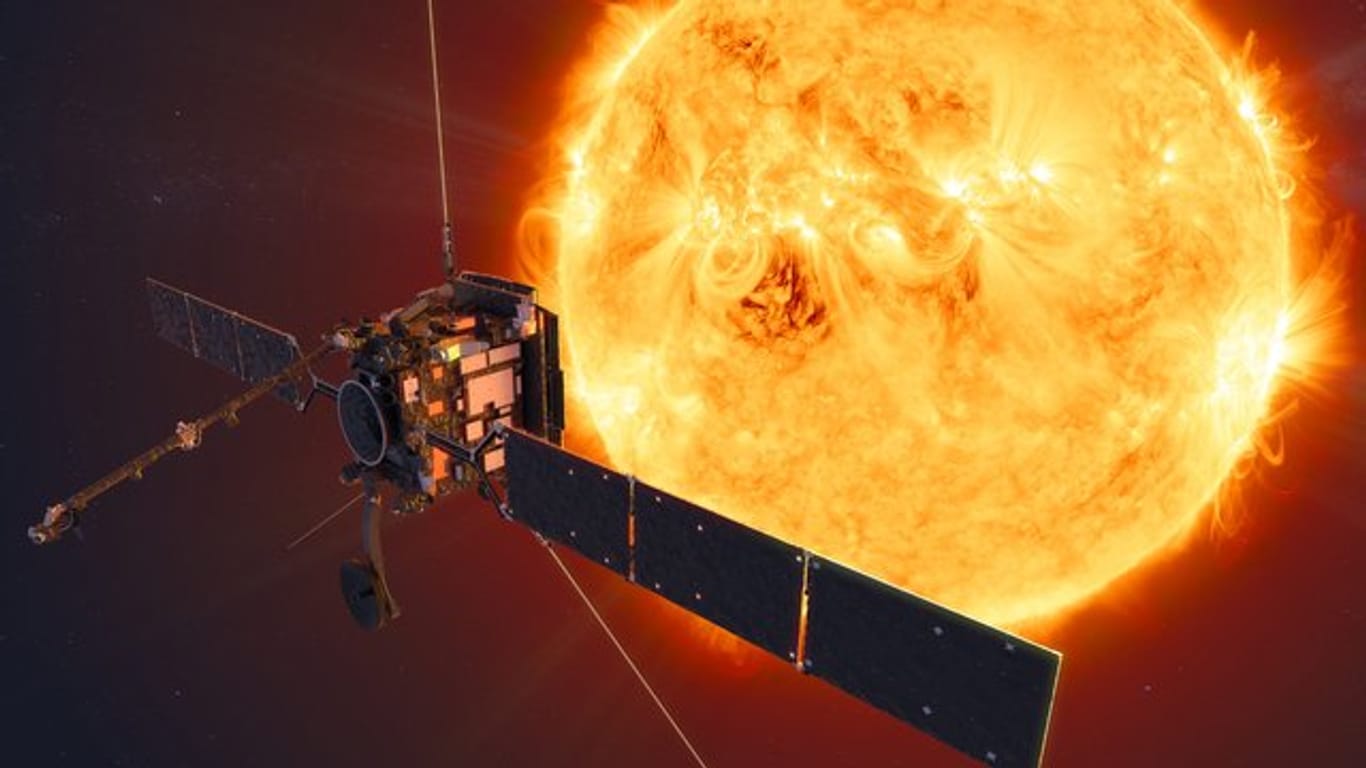 Die Computerzeichnung zeigt den Solar Orbiter, der die Sonne erforschen soll.