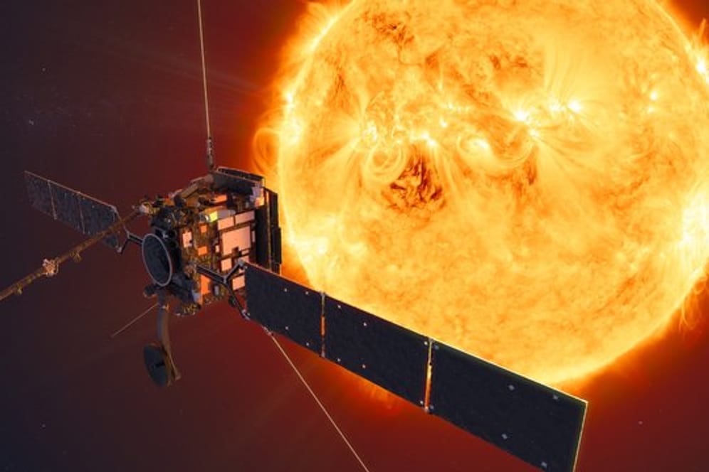 Die Computerzeichnung zeigt den Solar Orbiter, der die Sonne erforschen soll.