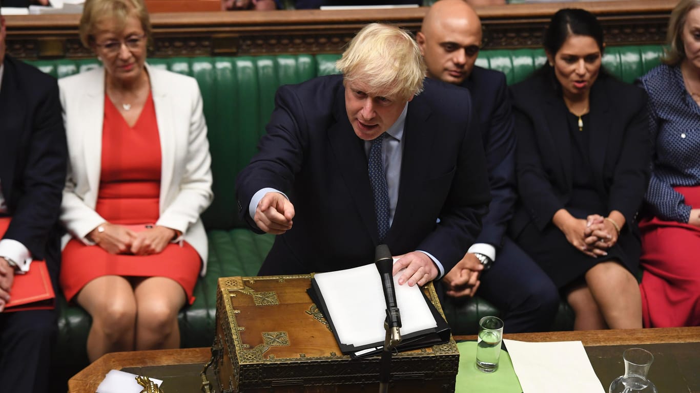 Boris Johnson spricht im britischen Unterhaus: Bei der Abstimmung über den neuen Brexit-Deal wird es ernst für Johnson.