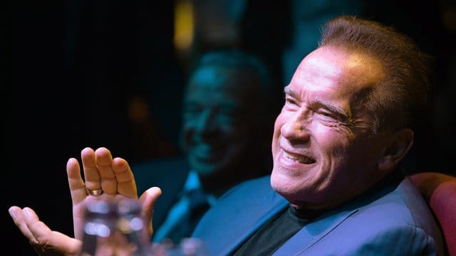Arnold Schwarzenegger treibt noch heute Bodybuilding.