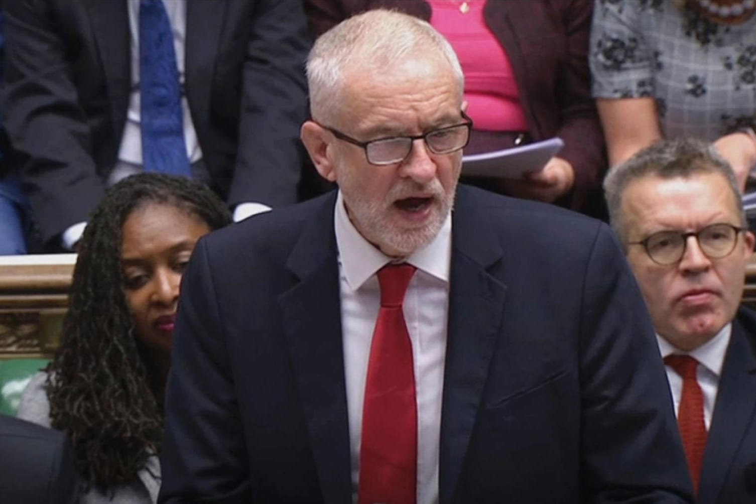 Labour-Chef und Oppositionsführer Jeremy Corbyn: "Der Premierminister muss sich jetzt ans Gesetz halten".