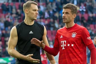 Torwart Manuel Neuer (l.) und Stürmer Thomas Müller: Wirklich zufrieden waren beide nicht.
