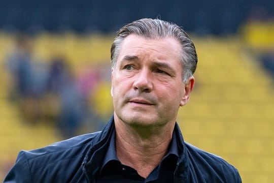 Michael Zorc hält die Diskussionen um Trainer Lucien Favre für "Kinderkram.