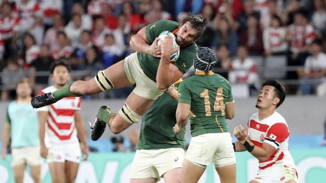 Eben Etzebeth (oben) war mit Südafrika gegen Japan obenauf.