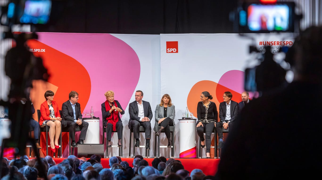 Casting um den SPD-Vorsitz: Rund 30 Prozent der Parteimitglieder haben ihre Stimme abgegeben.