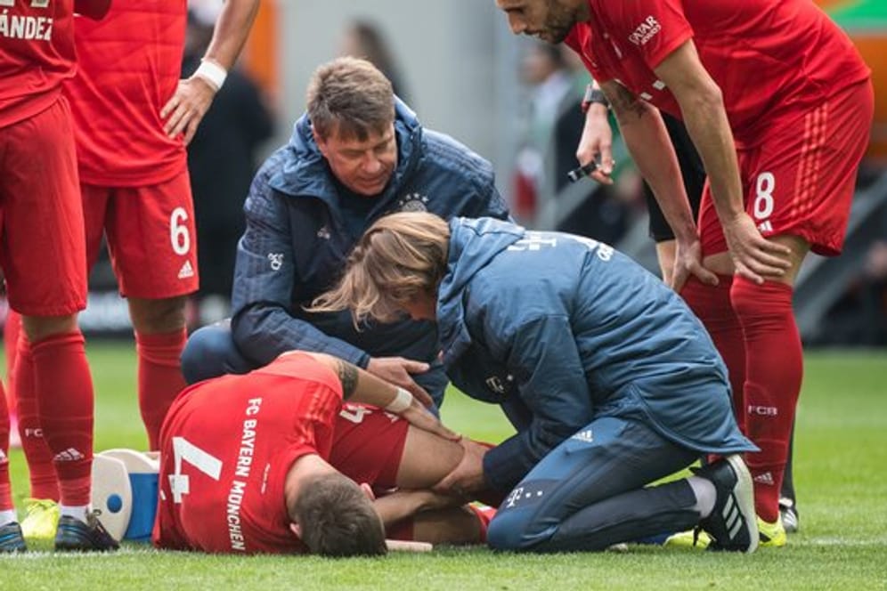Bayern-Verteidiger Niklas Süle hat einen Kreuzbandriss erlitten.