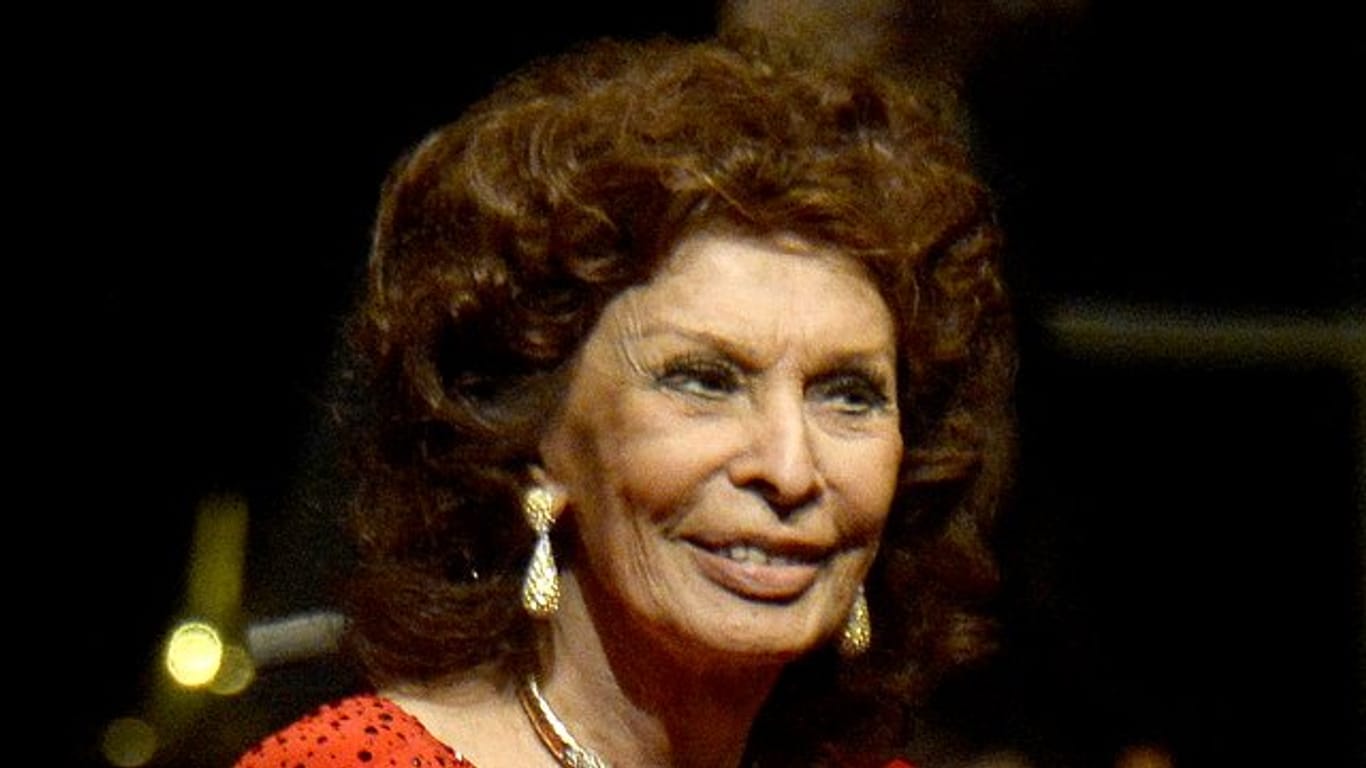 Sophia Loren ist mit dem Europäischen Kulturpreis "Taurus" ausgezeichnet worden.