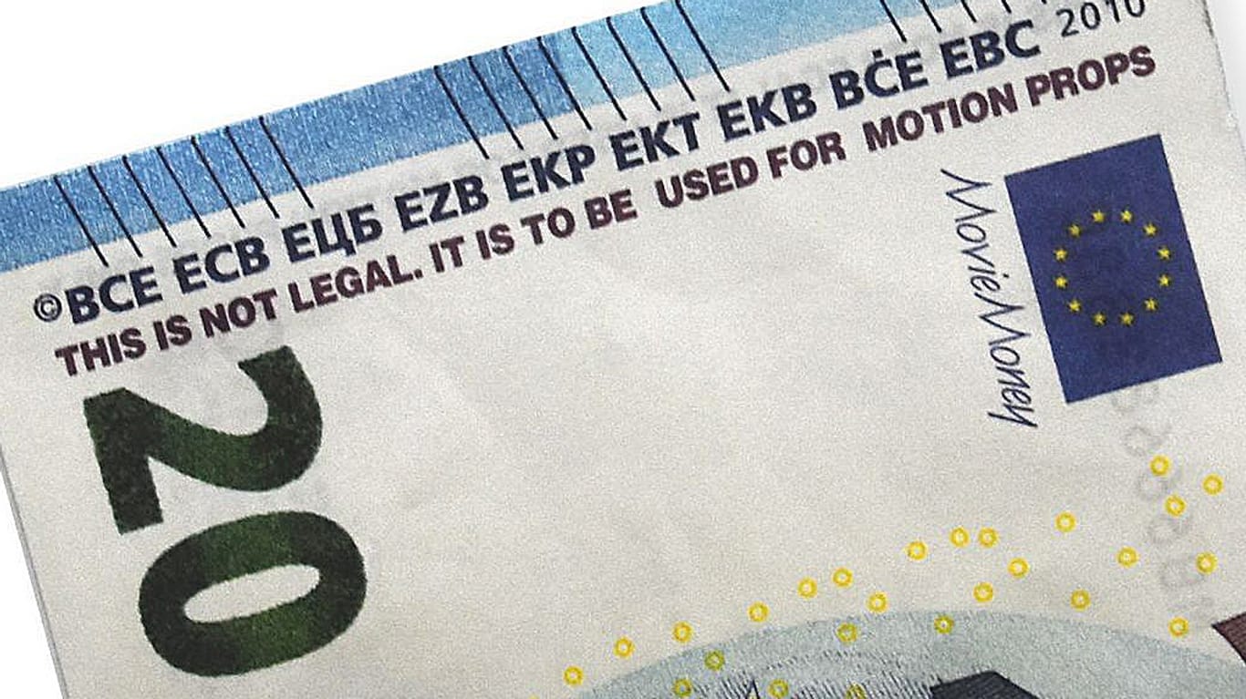 Filmgeld, das einem 20-Euro-Schein ähnlich sieht: Das sogenannte "Movie Money" muss klar als Imitat zu erkennen sein, sonst ist es illegal.