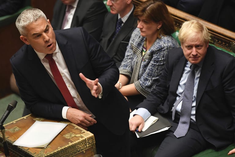 Der britische Brexit-Minister Stephen Barclay und Premierminister Boris Johnson: Im Londoner Unterhaus wird erneut über Johnsons Brexit-Deal debattiert.