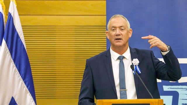Benny Gantz, ehemaliger Militärchef und Vorsitzender der Blau-Weiß. Benny Gantz, ehemaliger Militärchef und Vorsitzender der Blau-Weiß.