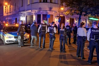 Polizei in Herne: Vor einem türkischen Cafe kam es zu einer Auseinandersetzung zwischen Türken und Kurden.