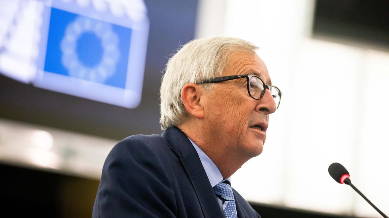 Der scheidende Präsident der EU-Kommission, Jean-Claude Juncker, hält seine Abschiedsrede im Europäischen Parlament.