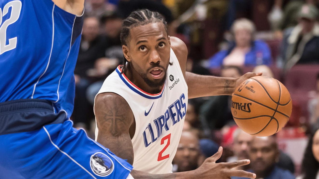 Kawhi Leonard bei einem Vorbereitungsspiel mit den Clippers: Durch den Zugang des besten Spieler des letzten NBA-Finales wird das Team aus Los Angeles zum Meisterschaftsfavoriten.