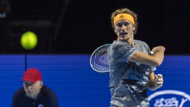 Muss in Basel bereits wieder die Heimreise antreten: Alexander Zverev. Muss in Basel bereits wieder die Heimreise antreten: Alexander Zverev.