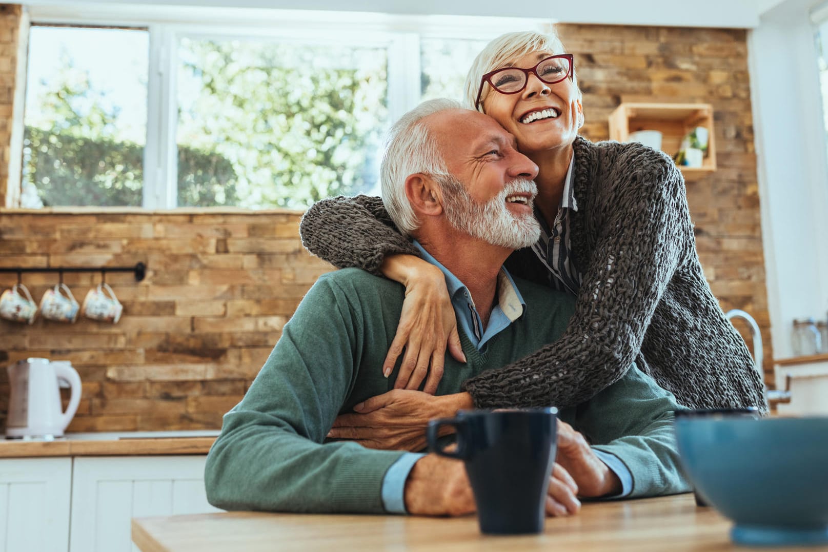 Älteres Paar: Eine Untersuchung zeigt, dass über die Hälfte der Babyboomer möglichst früh aus dem Arbeitsleben ausscheiden möchte. Älteres Paar: Eine Untersuchung zeigt, dass über die Hälfte der Babyboomer möglichst früh aus dem Arbeitsleben ausscheiden möchte.