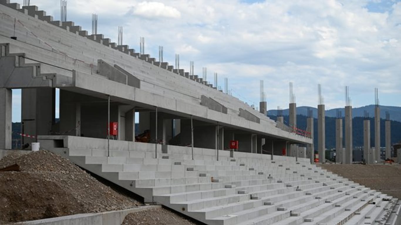 Noch in der Bauphase: Das neue Stadion des SC Freiburg.