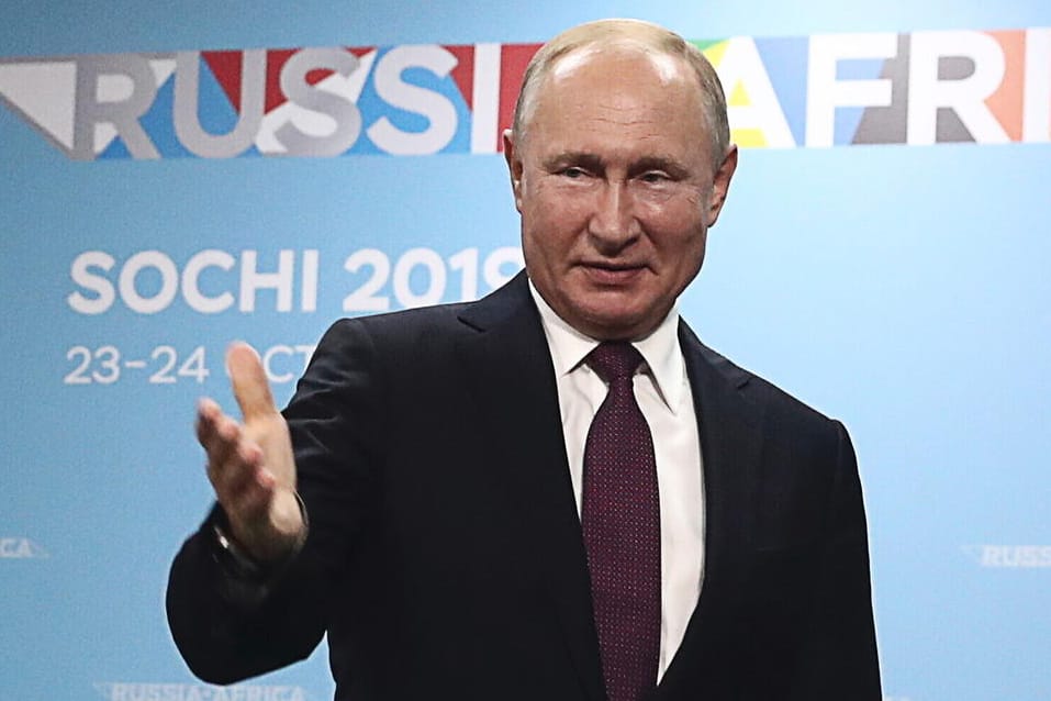Der russische Präsident Wladimir Putin auf dem Afrika-Gipfel in Namibia.