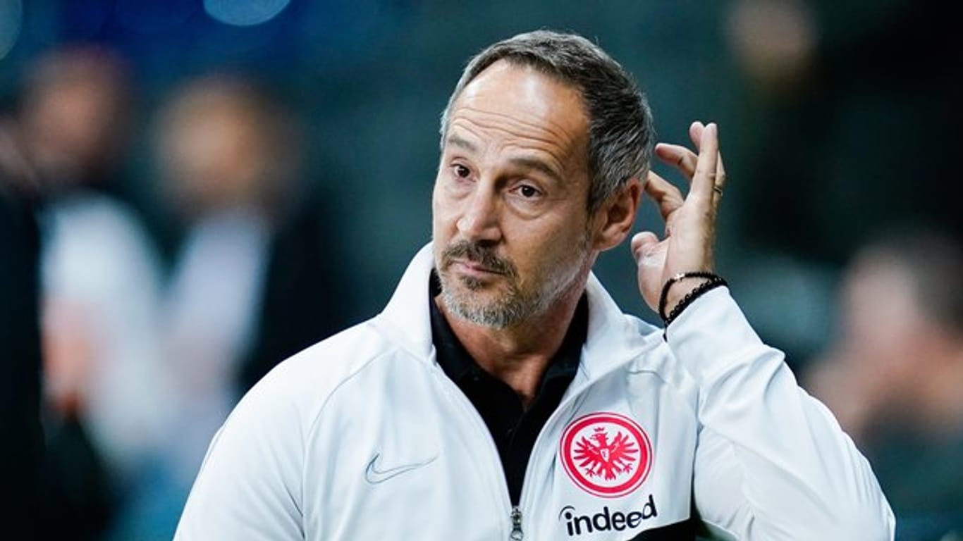 Steht mit Frankfurt vor richtungsweisenden Spielen in der Europa League: Eintracht-Coach Adi Hütter.