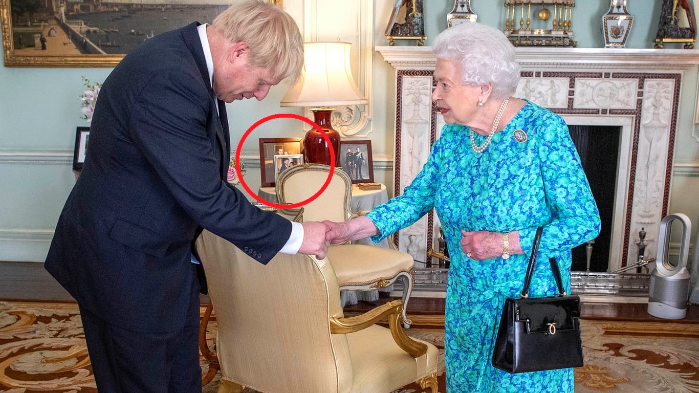 Im Juli 2019 mit Boris Johnson: Im Hintergrund ist das Bild noch zu sehen.