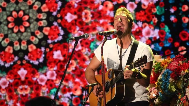 Chris Martin und seine Band Coldplay haben sich zur Veröffentlichung ihres neuen Doppel-Albums einiges einfallen lassen.