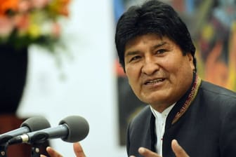 Nach Angaben der Wahlkommission hat Boliviens Präsident Evo Morales genug Stimmen, um nicht in eine Stichwahl zu müssen.