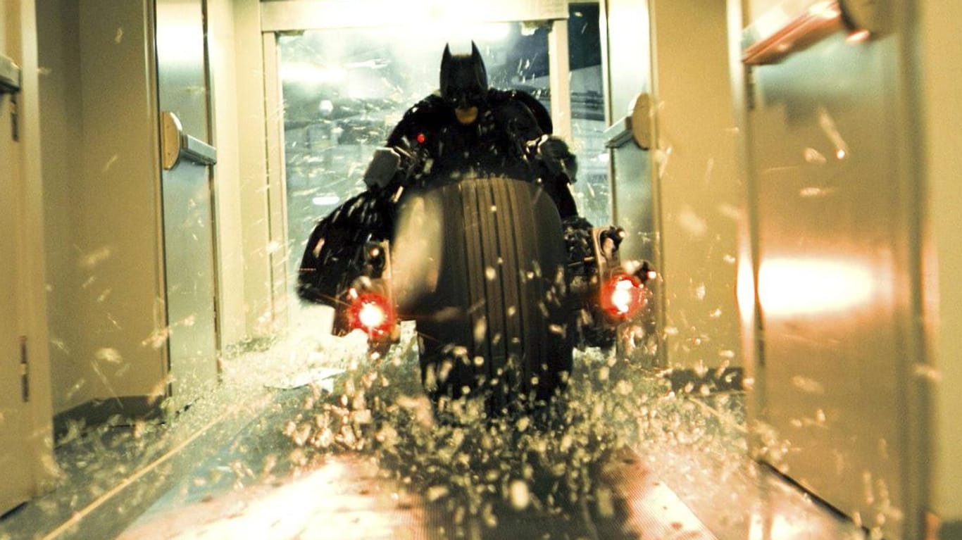 Christian Bale als Batman: Seine Paraderolle liebt die Geschwindigkeit und die gefährliche Verbrecherjagd.