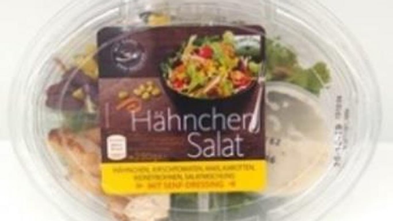 Die Produkte "Fresh Care Hähnchensalat mit Sylter Dressing" und "Fresh Care Hähnchensalat mit Senf Dressing" werden zurückgerufen.