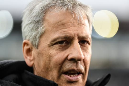 Nicht gerade angetan von der BVB-Trainerdiskussion: Lucien Favre.