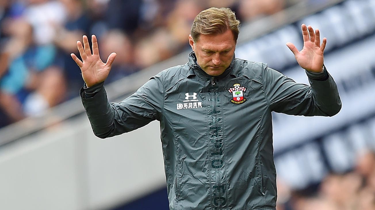 Ralph Hasenhüttl: Der Manager entschuldigte sich für das 0:9-Debakel.