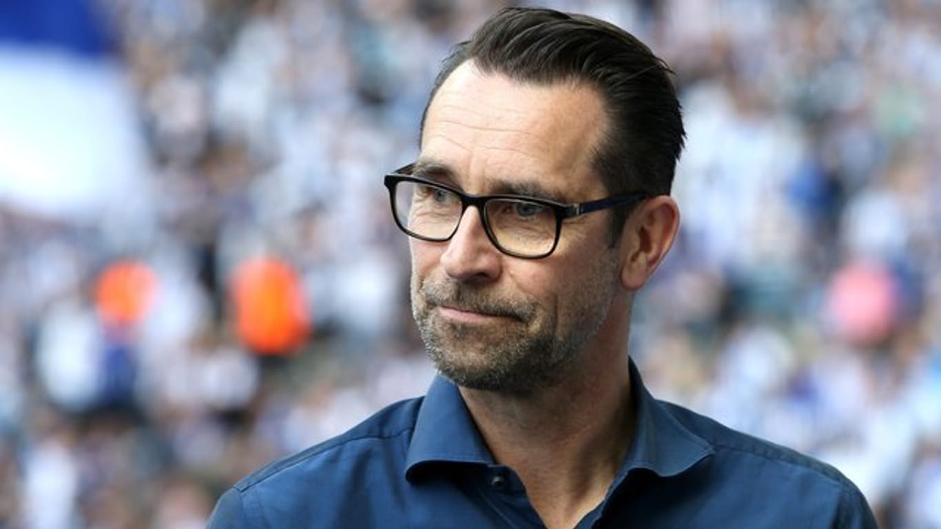 Herthas Geschäftsführer Michael Preetz hat die Hertha-Fans für Schmähungen von Dietmar Hopp gerügt.