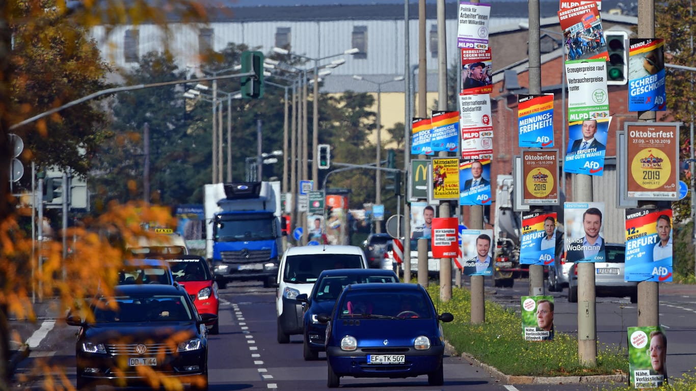 Wahlkampf in Thüringen: Mit Wahlplakaten haben die Parteien versucht, die Wähler von sich zu überzeugen.