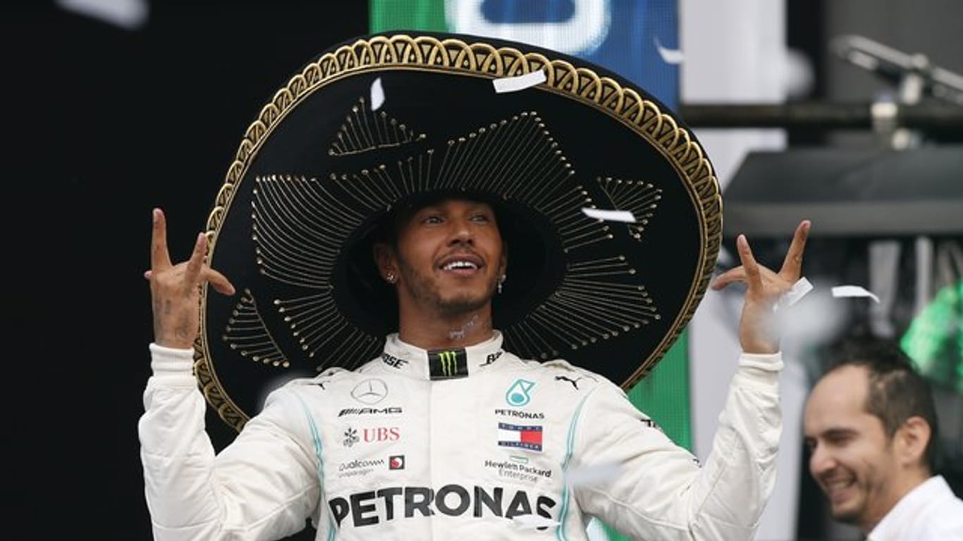Durfte sich in Mexiko feiern lassen: Mercedes-Pilot Lewis Hamilton.