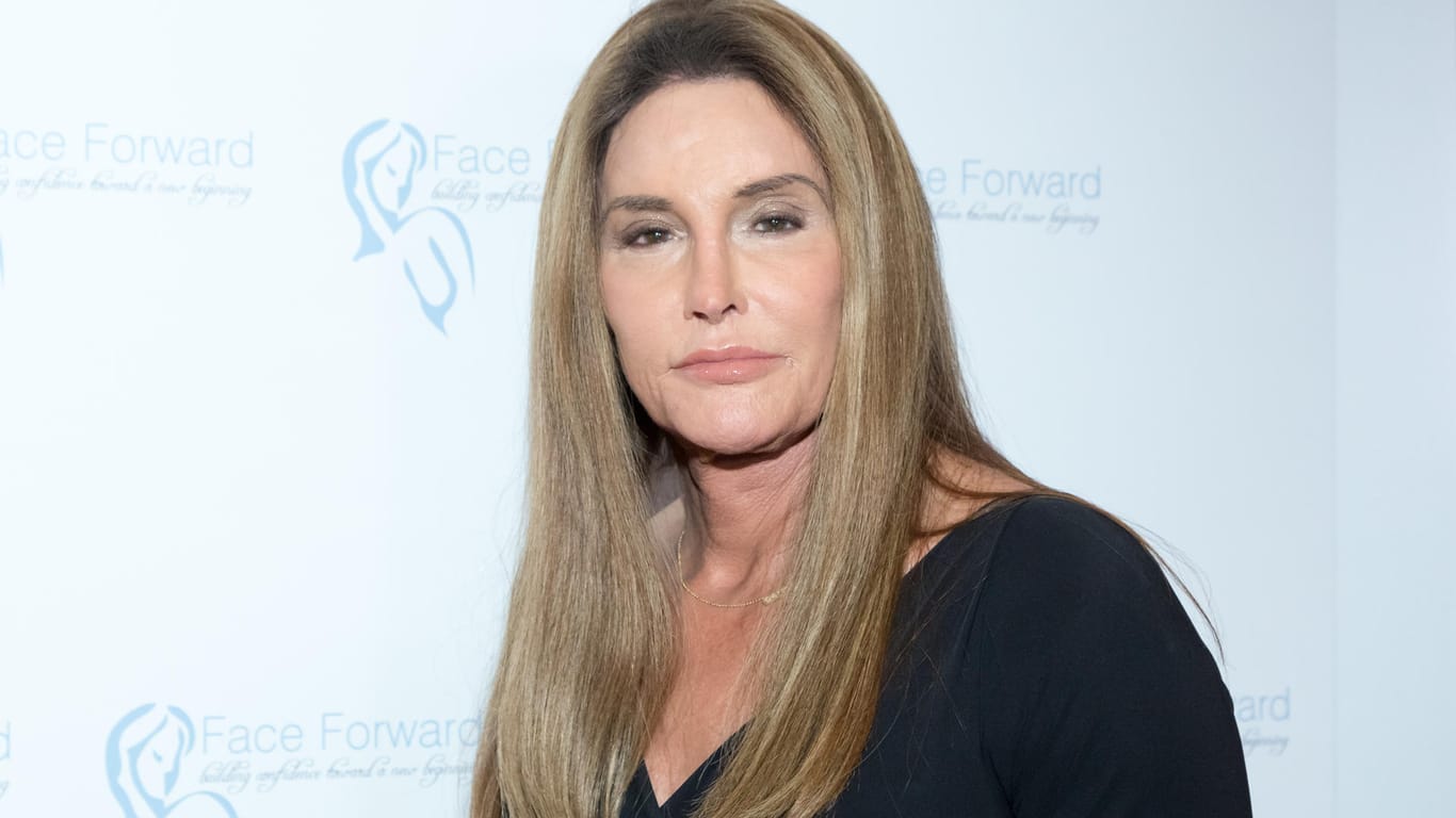 Caitlyn Jenner: Der Reality-Star ist besonders durch die Ehe mit Kris Jenner bekannt geworden, aus der die Kinder Kendall und Kylie hervorgingen.