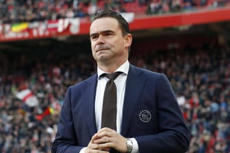 Ajax-Sportdirektor Marc Overmars: Der Niederländer sieht Anfragen von europäischen Top-Klubs für Coach Erik ten Hag als Bestätigung ihrer Arbeit.