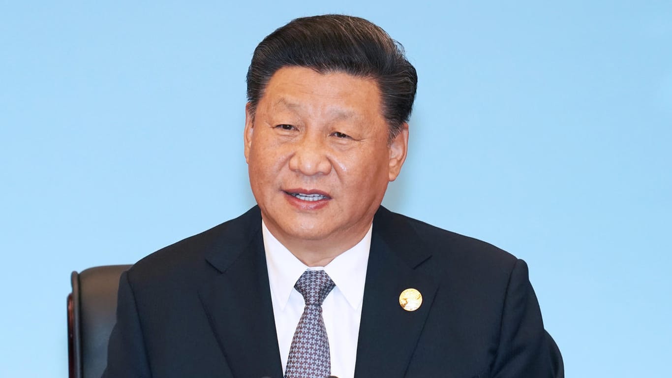 Xi Jinping: Der chinesische Präsident legte zur Eröffnung der Plenartagung einen Arbeitsbericht des politischen Büros des Zentralkomitees vor.
