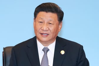 Xi Jinping: Der chinesische Präsident legte zur Eröffnung der Plenartagung einen Arbeitsbericht des politischen Büros des Zentralkomitees vor.