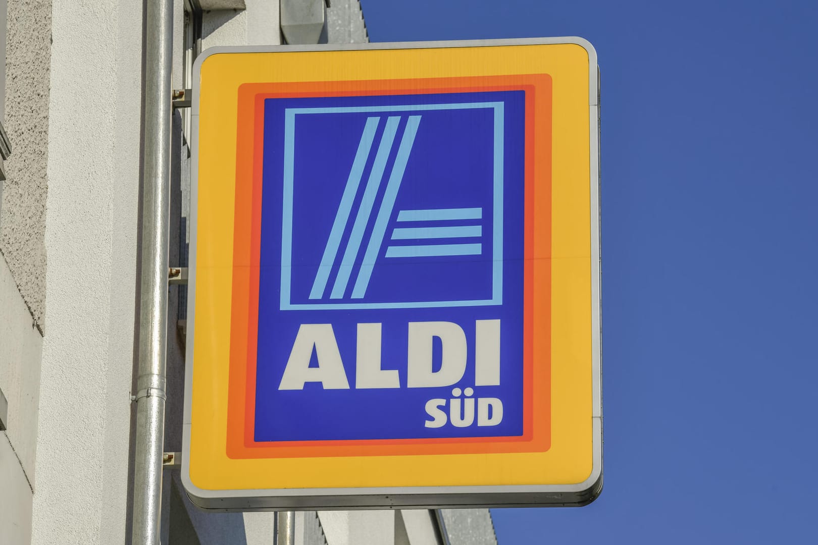 Aldi Süd: Der Discounter bietet jetzt eine Kollektion vom Hollywood-Star an.