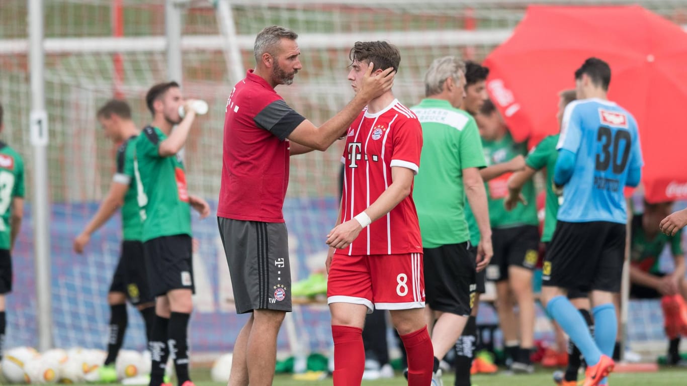 Unter Tim Walter (l.) hat Adrian Fein beim FC Bayern viel gelernt.