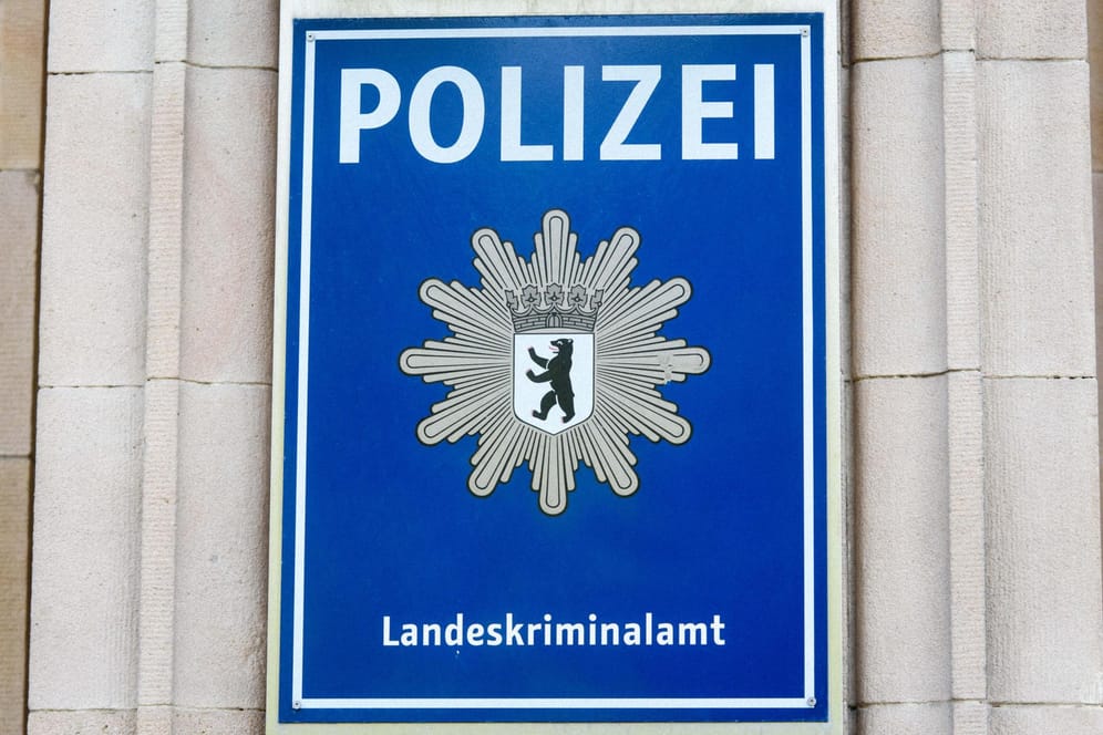 Landeskriminalamt Berlin: Der beim LKA angesiedelte Polizeiliche Staatsschutz ermittelt gegen den Angreifer.