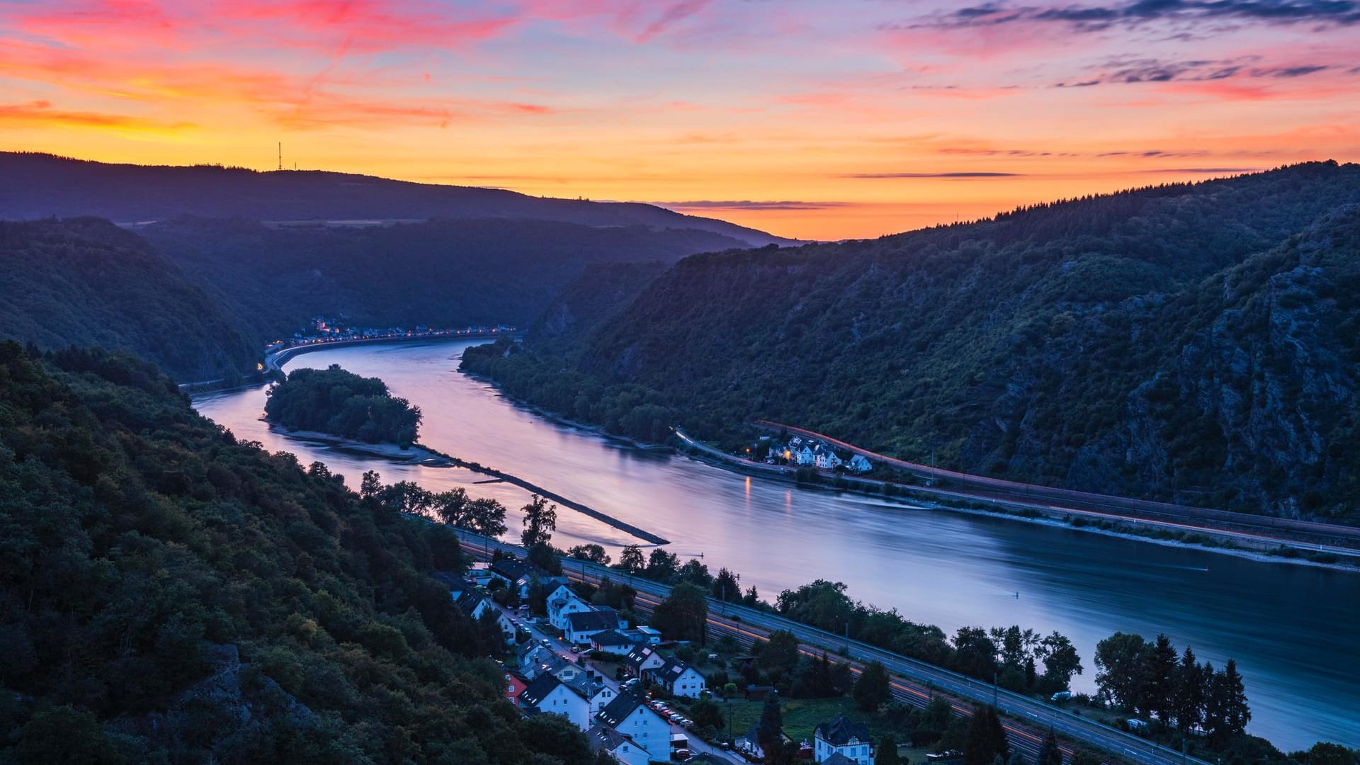 Aussicht auf den Rhein: Im Mittelrheintal brodelt es unter der Erdoberfläche.