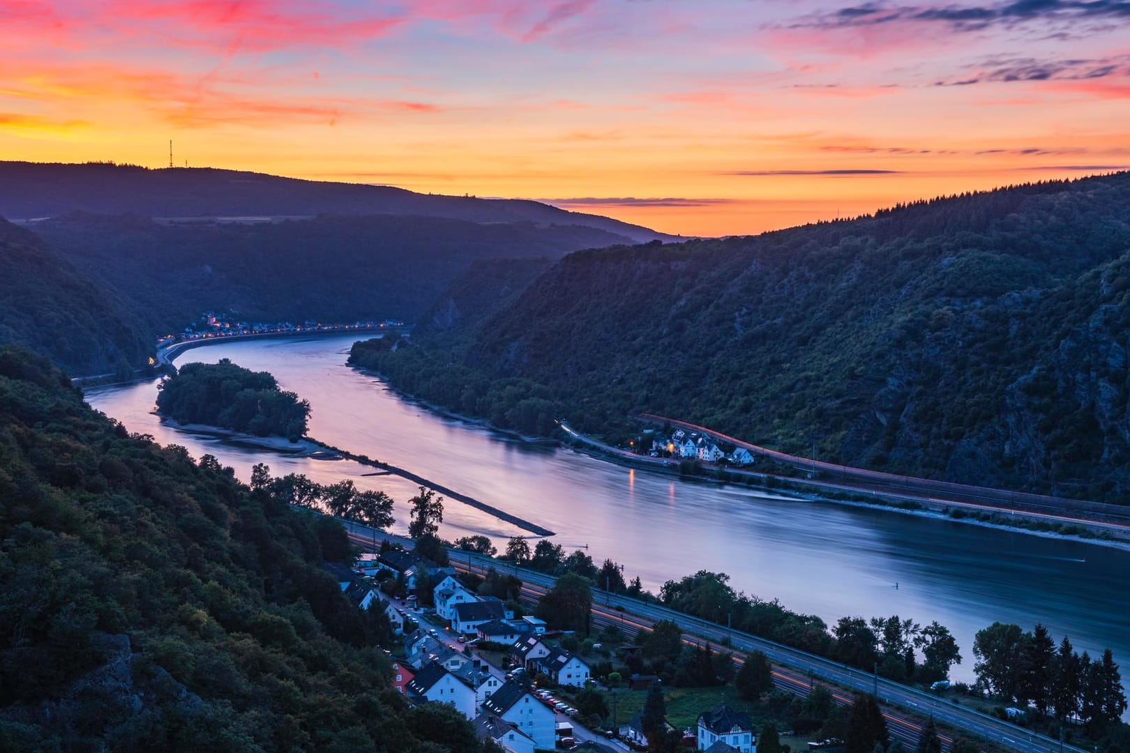 Aussicht auf den Rhein: Im Mittelrheintal brodelt es unter der Erdoberfläche.