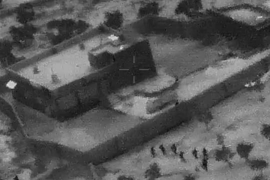 US-Spezialeinheiten nähern sich der Unterkunft von Abu Bakr al-Bagdadi.