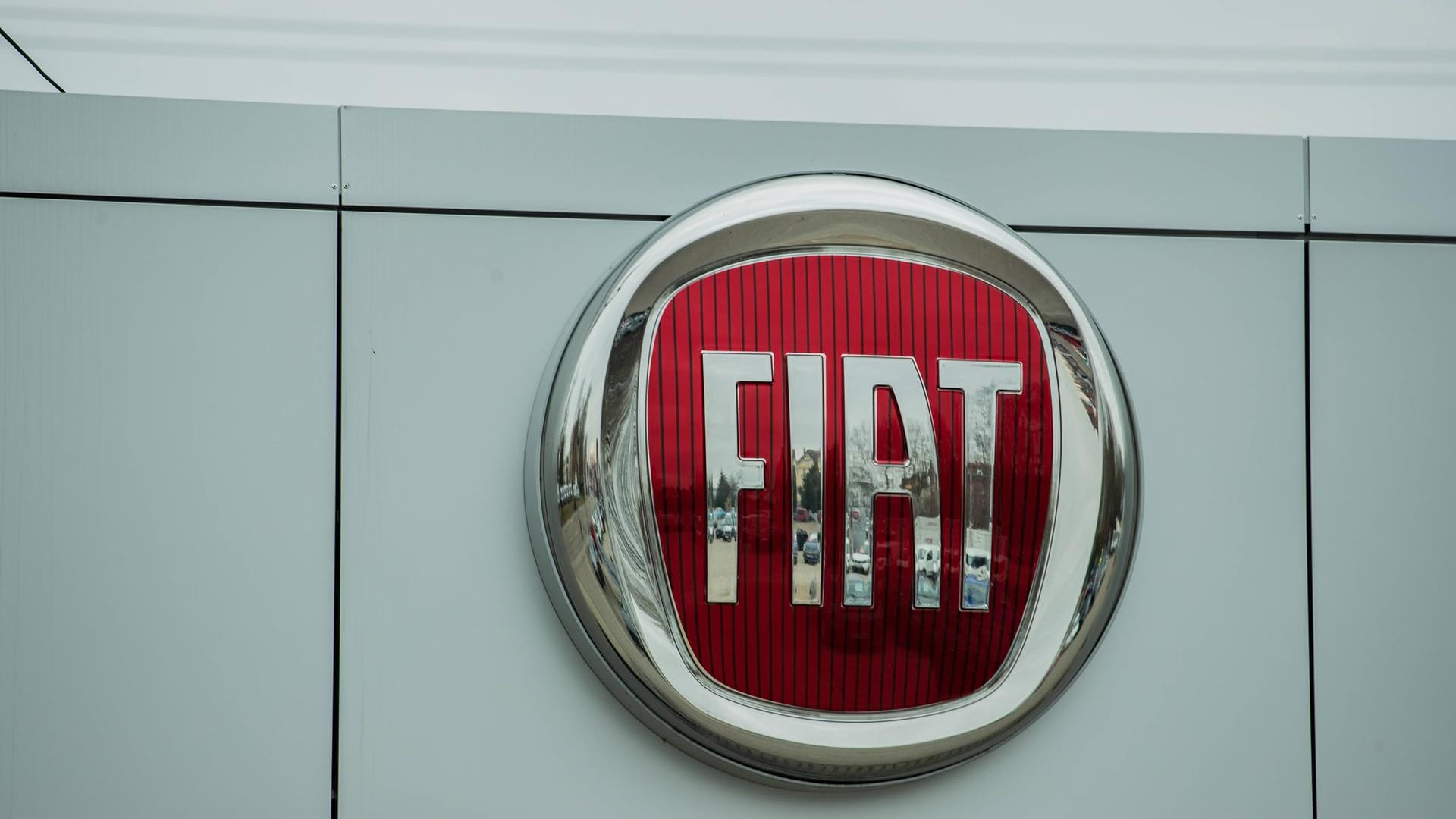 Fiat: Der französische Opel-Mutterkonzern PSA und der italienisch-amerikanische Automobilhersteller Fiat Chrysler (FCA) haben sich auf einen Fusionspakt verständigt.