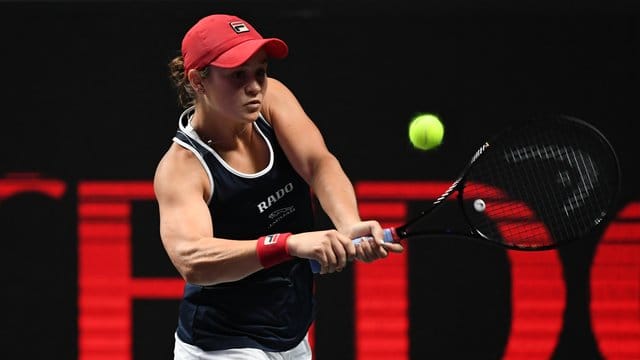 Ashleigh Barty hat sich bei den WTA Finals für das Halbfinale qualifiziert.