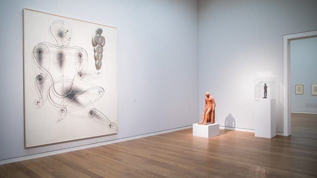 "Homo, mit Rückenfigur auf der Hand" (1930/31) von Oskar Schlemmer. "Homo, mit Rückenfigur auf der Hand" (1930/31) von Oskar Schlemmer.