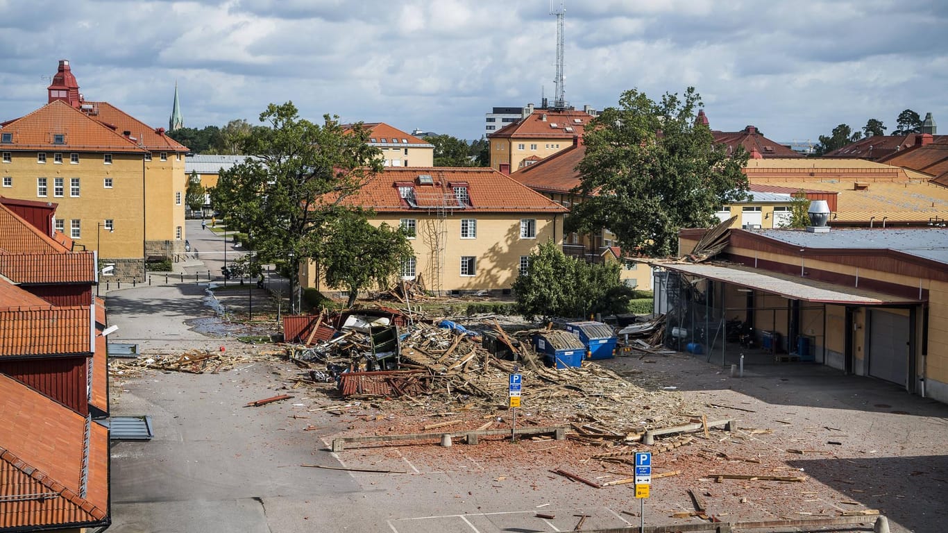 Schwere Zerstörung nach einer besonders heftigen Explosion in Linköping, Schweden im August: 2018 gab es allein in 162 Vorfälle mit Sprengstoff in dem nordeuropäischen Land.