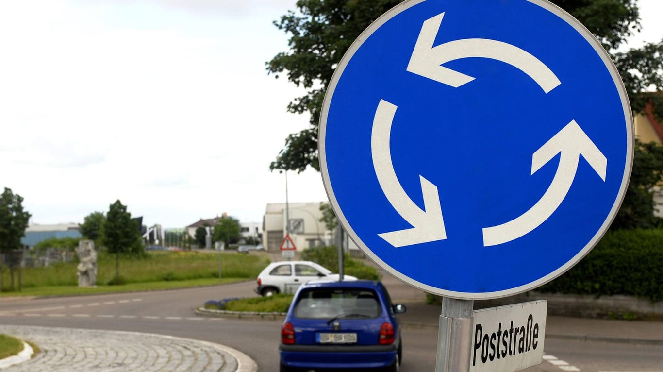 Kreisverkehr: Er ist sicherer als Kreuzungen – allerdings gibt es einige Besonderheiten.