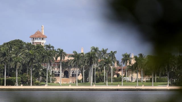 Ein Blick auf das Mar-a-Lago Resort, das zukünftige Hauptdomizil von US-Präsident Donald Trump im US-Bundesstaat Florida. Ein Blick auf das Mar-a-Lago Resort, das zukünftige Hauptdomizil von US-Präsident Donald Trump im US-Bundesstaat Florida.