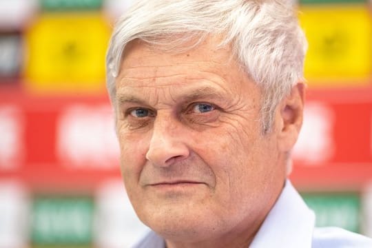 Hat keine Zeit mehr für das Fußball-Business: Köln scheidender Sportchef Armin Veh.