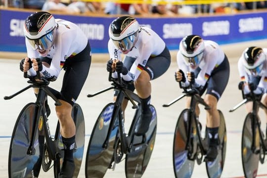 Stellten in Minsk einen neuen deutschen Rekordauf: Der deutsche Frauen-Vierer.